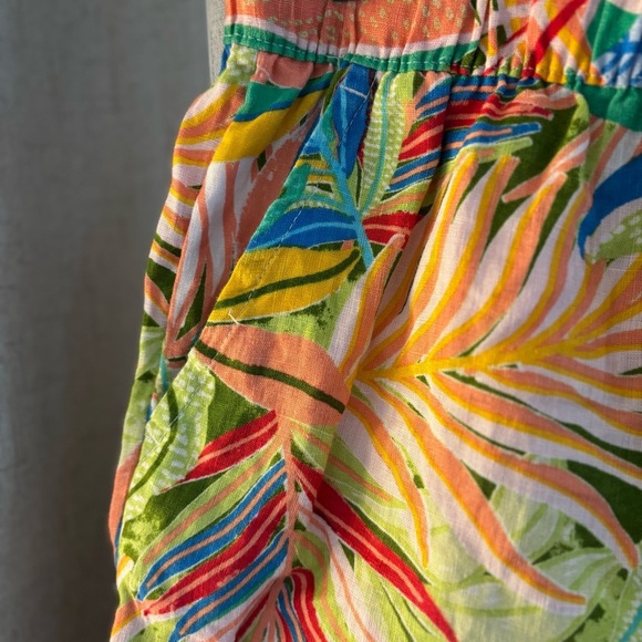 C&C California Linen Tropical Print Women’s Shorts Size L. 100% Linen. - Picture 3 of 5